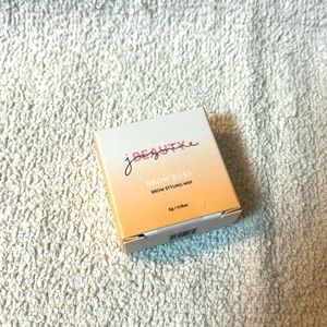 3/$30 - NIB Jazmine Beauty Boss Brow Styling Wax in clear